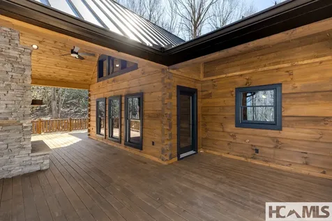 102 Bartram Cove Lane Highlands NC 28741