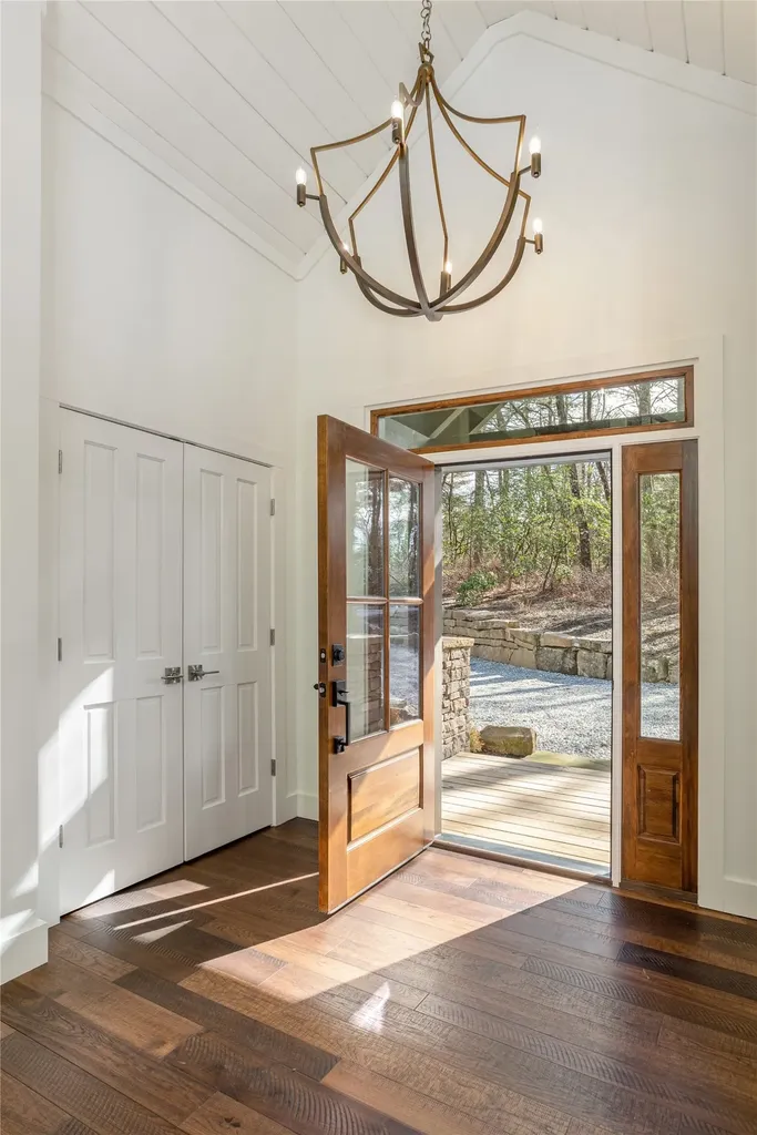 131 Club Drive Sapphire NC 28774