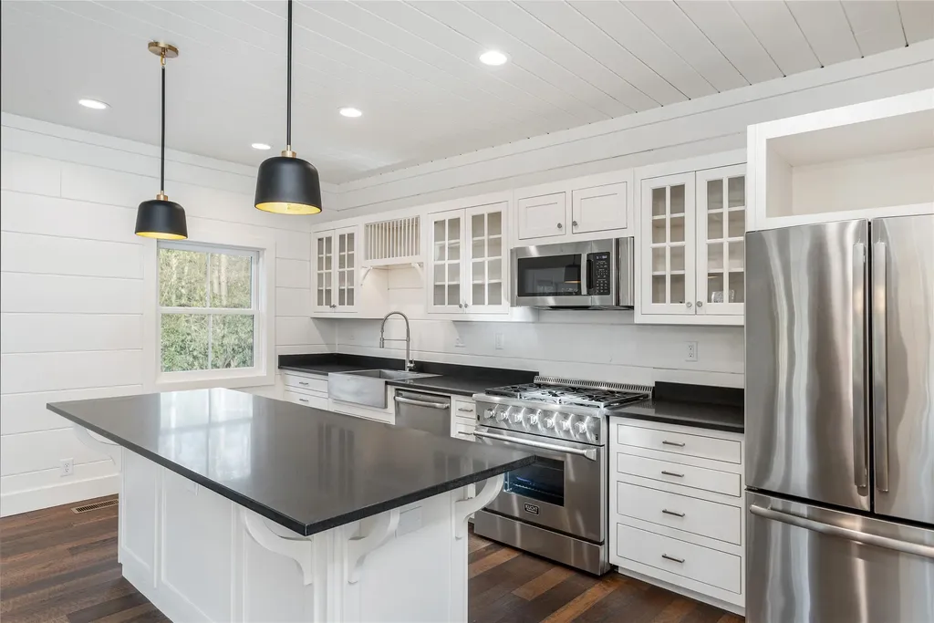 131 Club Drive Sapphire NC 28774