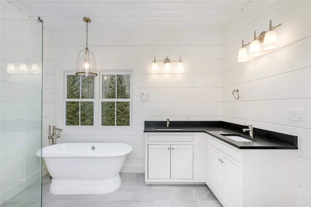 131 Club Drive Sapphire NC 28774