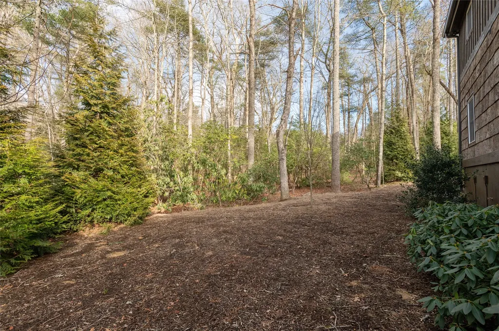 131 Club Drive Sapphire NC 28774