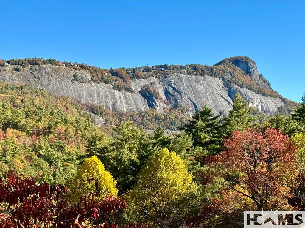 2130 Falcon Ridge Highlands NC 28741