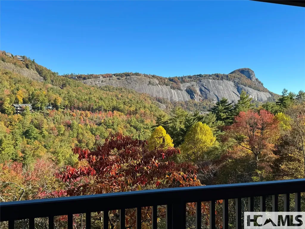 2130 Falcon Ridge Highlands NC 28741