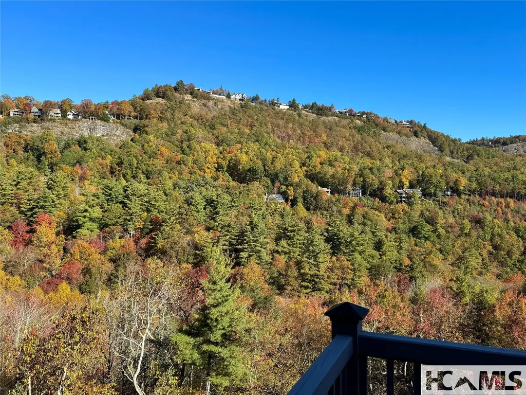 2130 Falcon Ridge Highlands NC 28741