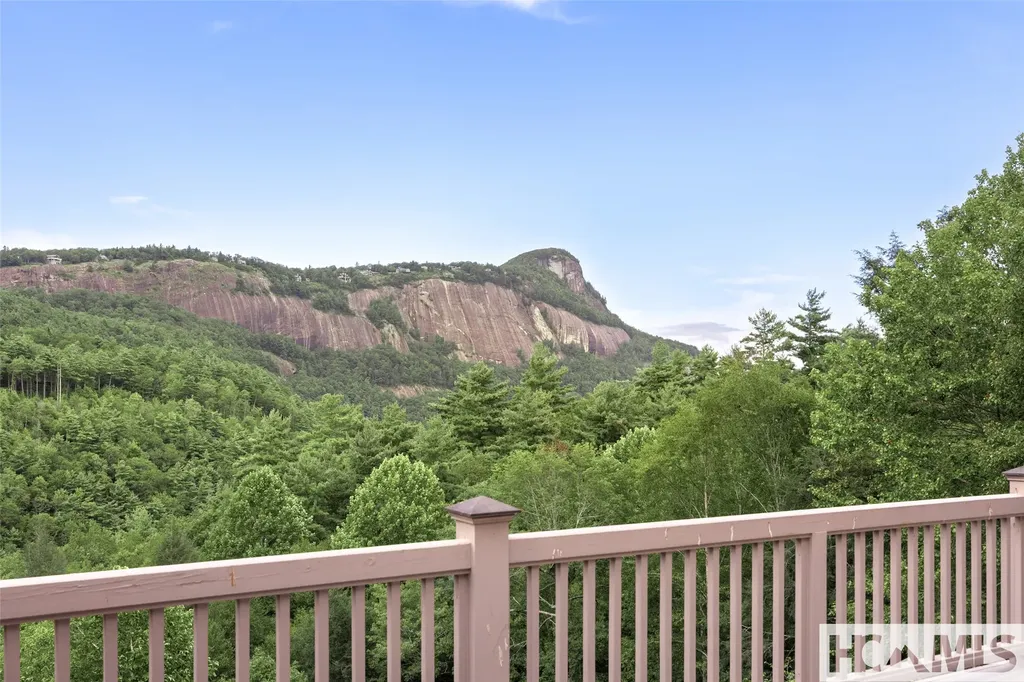 2130 Falcon Ridge Highlands NC 28741