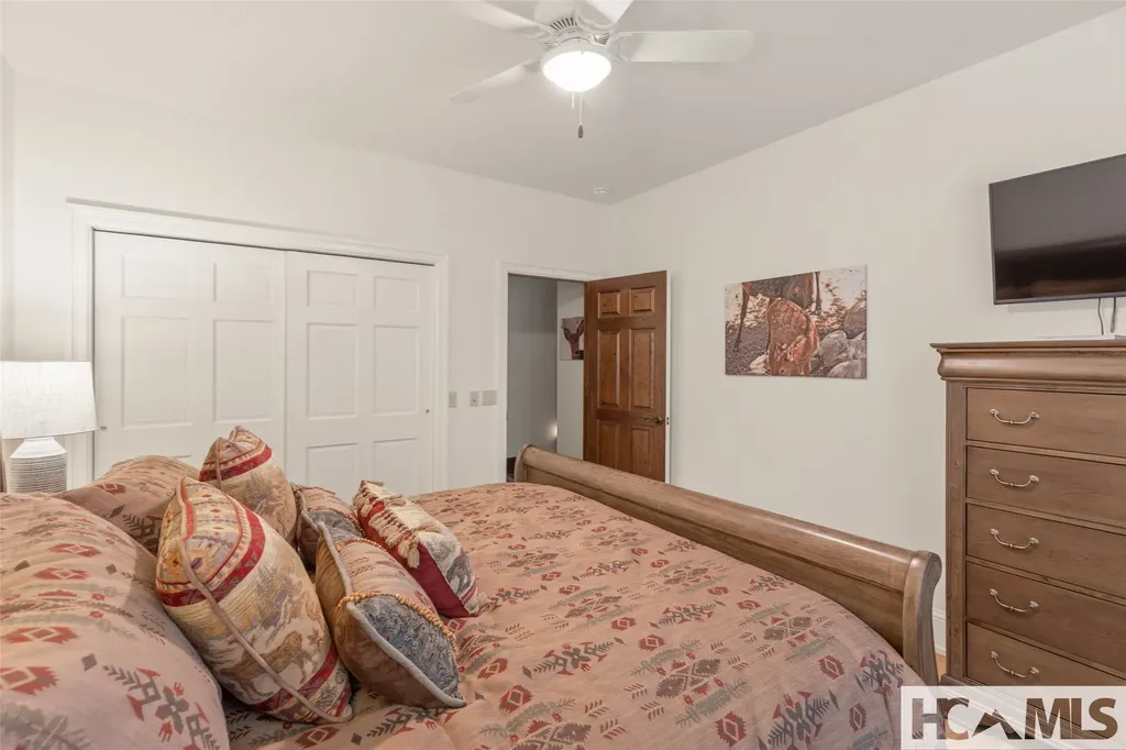 2130 Falcon Ridge Highlands NC 28741