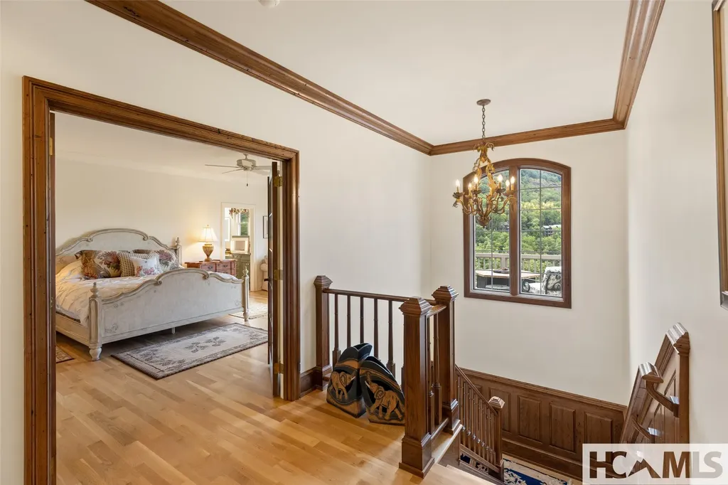 2130 Falcon Ridge Highlands NC 28741