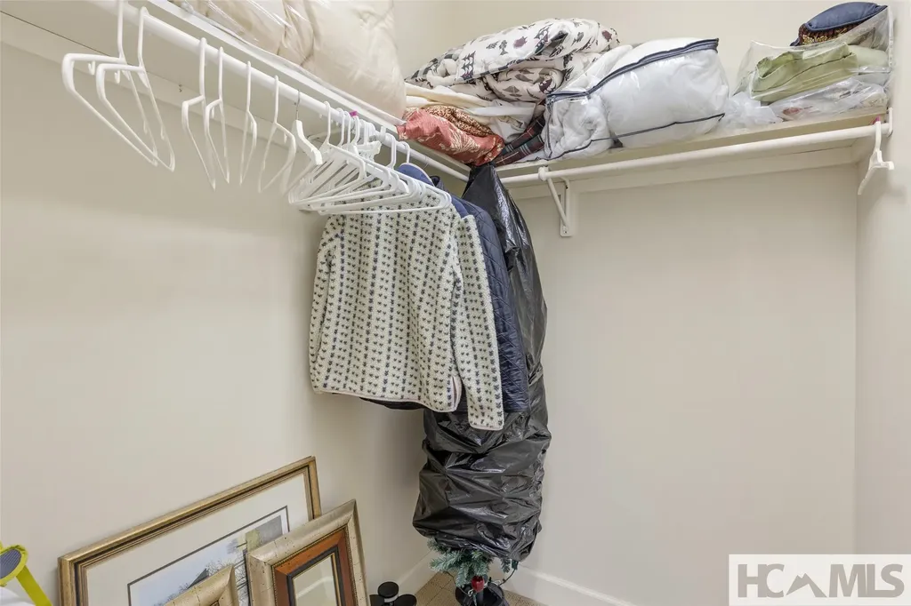 2130 Falcon Ridge Highlands NC 28741