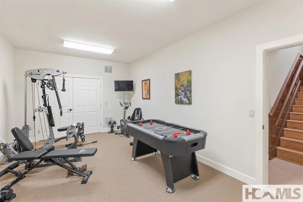 2130 Falcon Ridge Highlands NC 28741