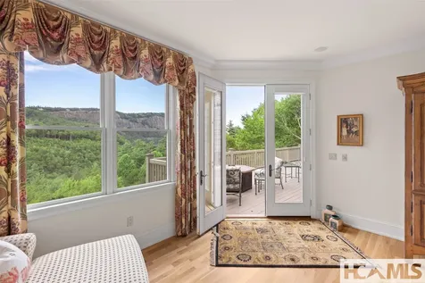 2130 Falcon Ridge Highlands NC 28741