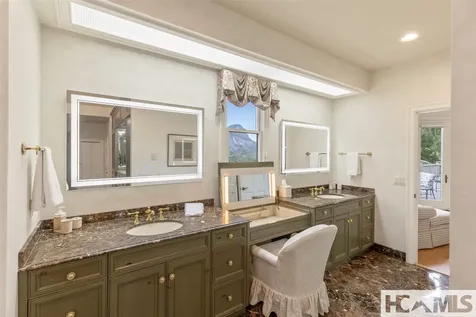 2130 Falcon Ridge Highlands NC 28741