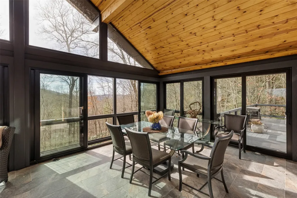 15 Bonnevista Road Highlands NC 28741