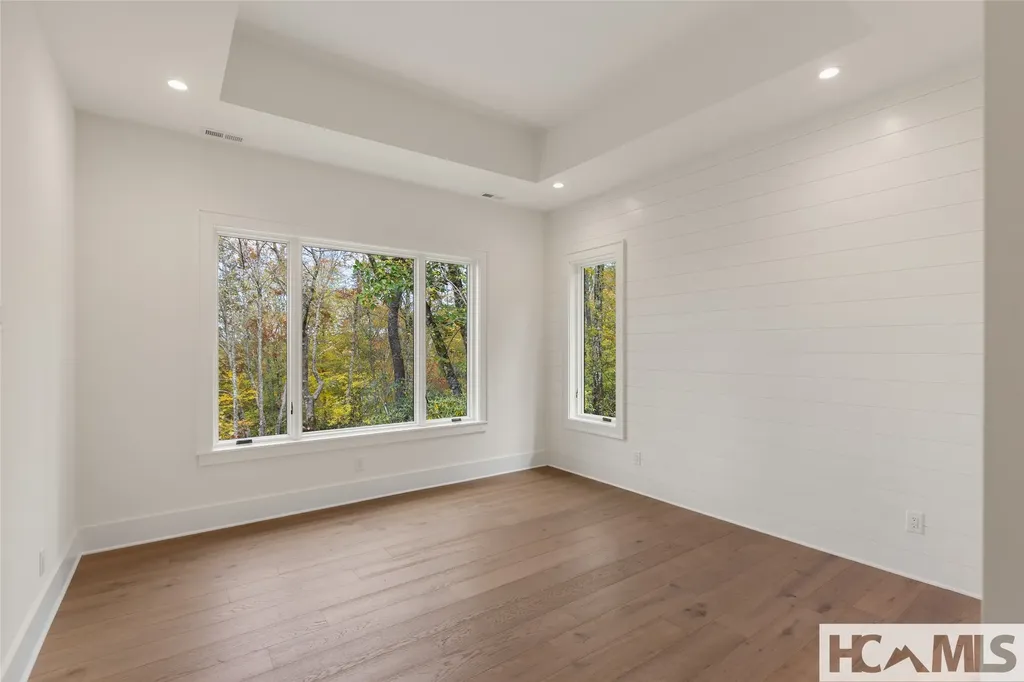 2385 Magnolia Drive Highlands NC 28741