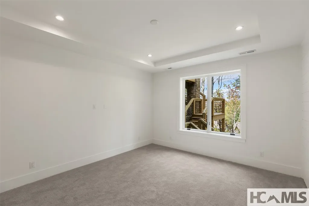 2385 Magnolia Drive Highlands NC 28741