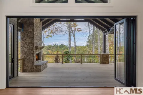 2385 Magnolia Drive Highlands NC 28741