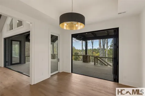 2385 Magnolia Drive Highlands NC 28741