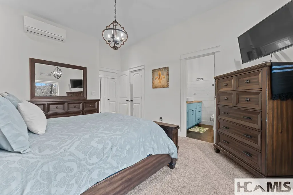 122 Forestdale Drive Glenville NC 28736