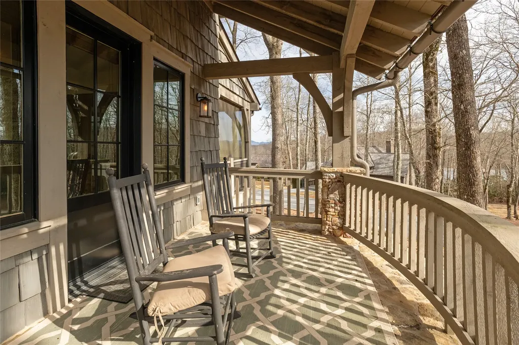64 Outpost Trail Glenville NC 28736