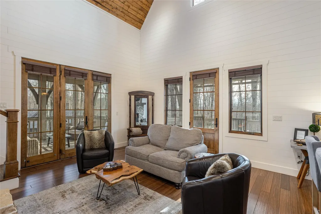 64 Outpost Trail Glenville NC 28736