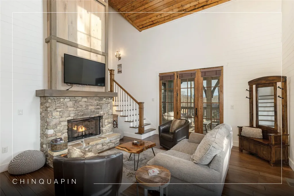 64 Outpost Trail Glenville NC 28736