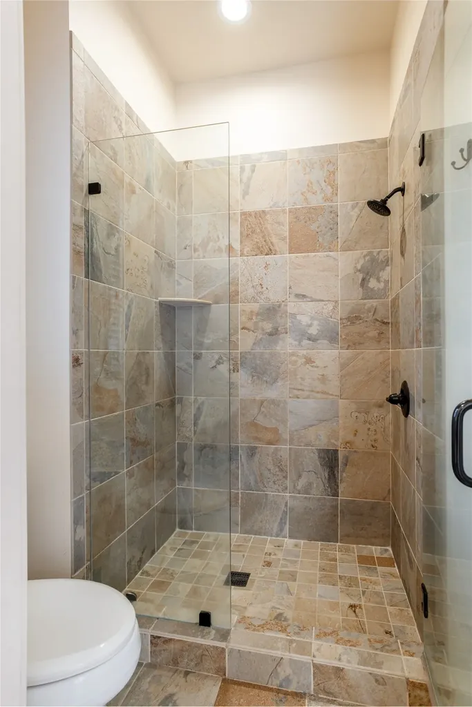 64 Outpost Trail Glenville NC 28736