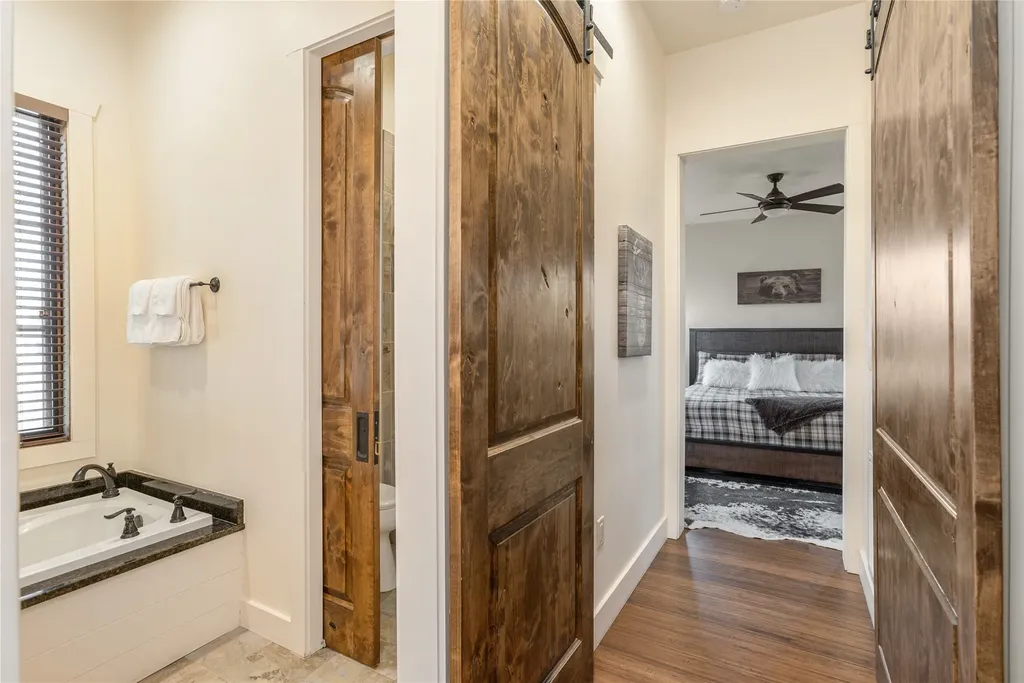 64 Outpost Trail Glenville NC 28736