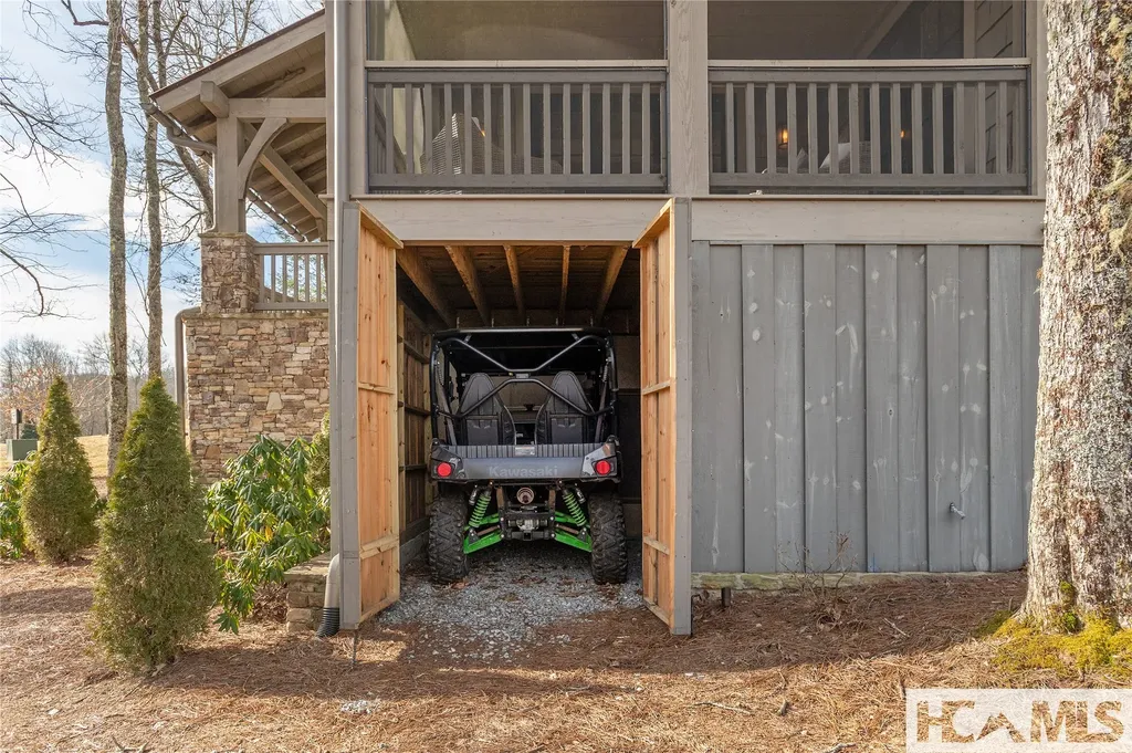 64 Outpost Trail Glenville NC 28736