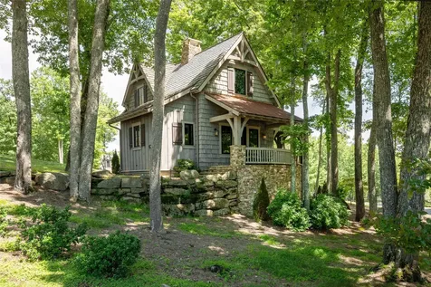 64 Outpost Trail Glenville NC 28736