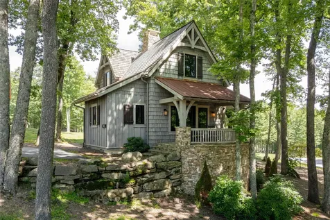 64 Outpost Trail Glenville NC 28736