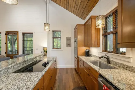 64 Outpost Trail Glenville NC 28736