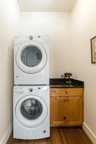 64 Outpost Trail Glenville NC 28736