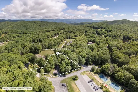 64 Outpost Trail Glenville NC 28736