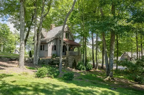 64 Outpost Trail Glenville NC 28736