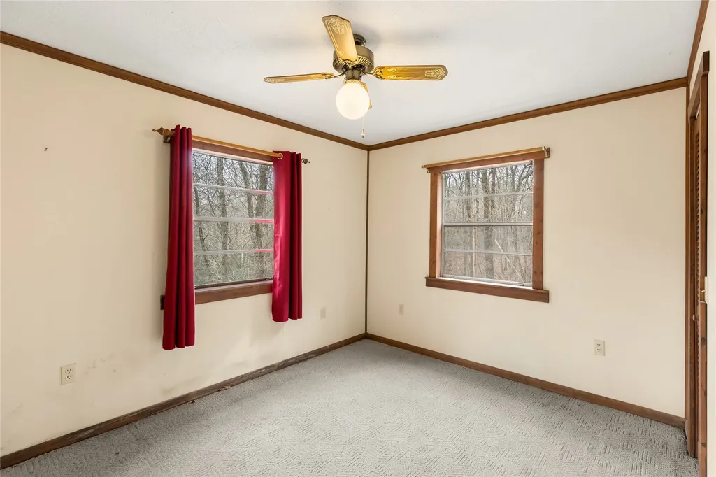 111 Wrights Road Scaly Mountain NC 28775