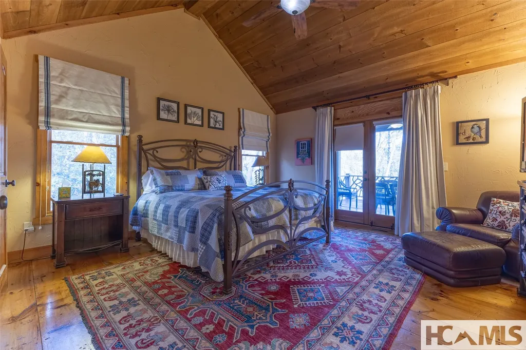 59 Wildberry Court Sapphire NC 28774