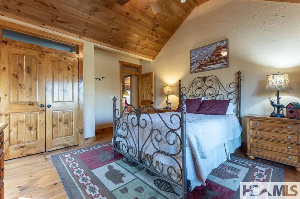 59 Wildberry Court Sapphire NC 28774