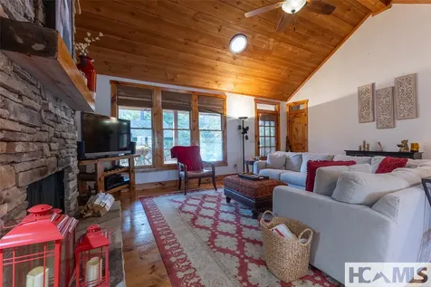 59 Wildberry Court Sapphire NC 28774