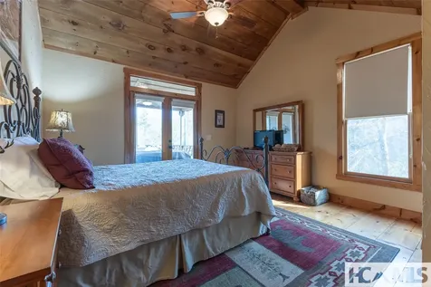 59 Wildberry Court Sapphire NC 28774