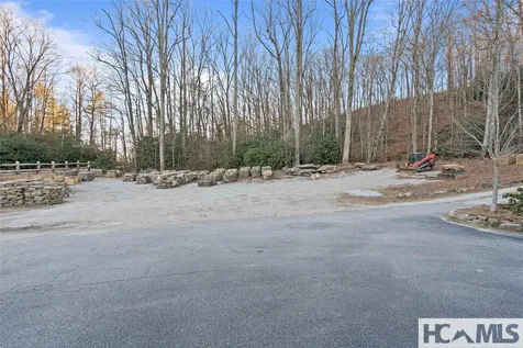 Tbd Dillard Road Highlands NC 28741