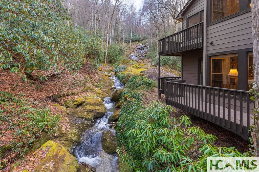 390 Gantes Gulch Road Highlands NC 28741