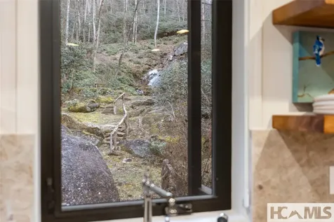 390 Gantes Gulch Road Highlands NC 28741