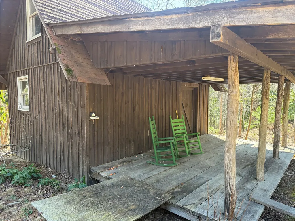 91 Lombard Lane Highlands NC 28741