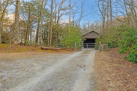 3816 Dillard Road Highlands NC 28741