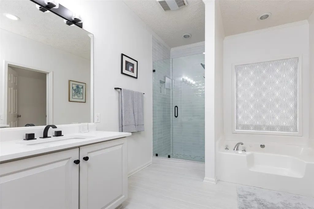 323 Overlook Road Sapphire NC 28774