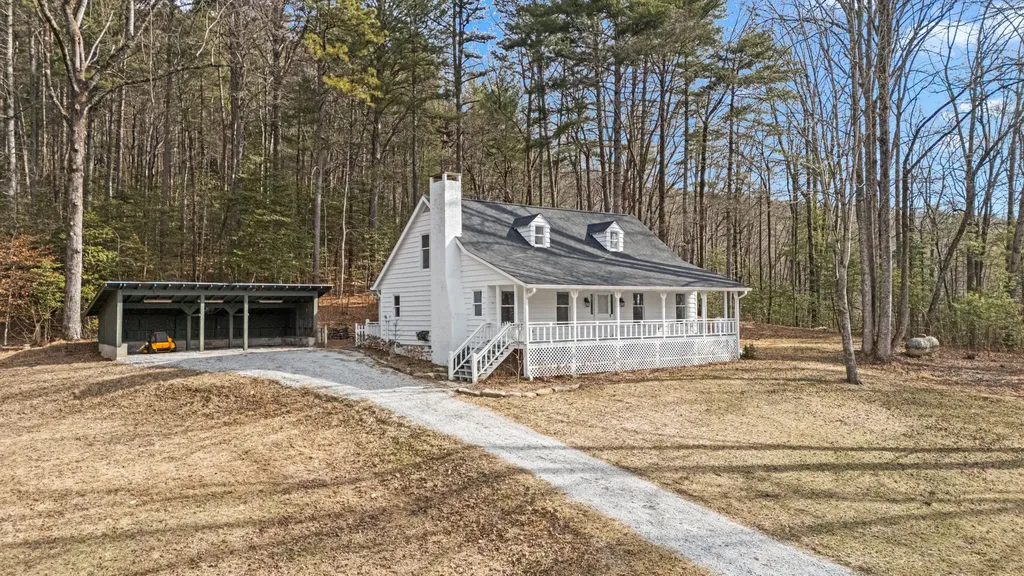 418 Woodpecker Trail Highlands NC 28741