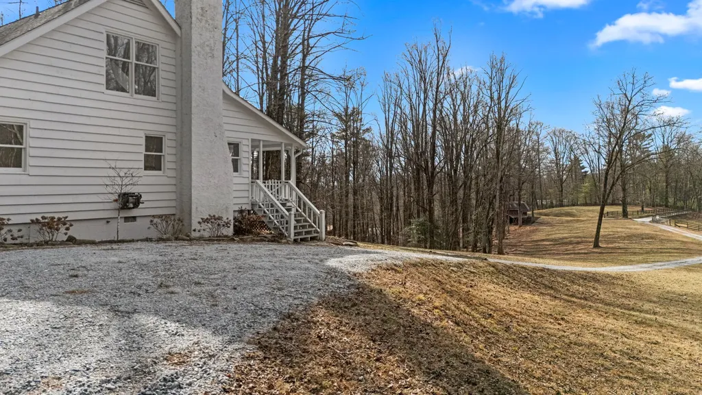 418 Woodpecker Trail Highlands NC 28741