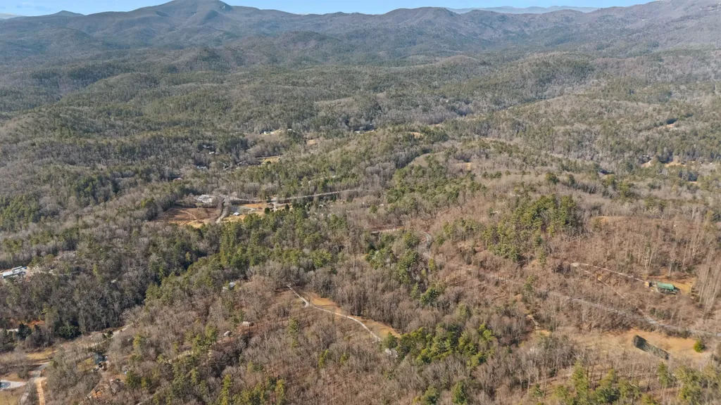 418 Woodpecker Trail Highlands NC 28741