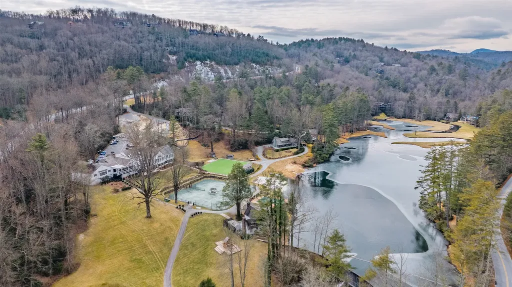 130 Racquet Club Drive Cashiers NC 28717