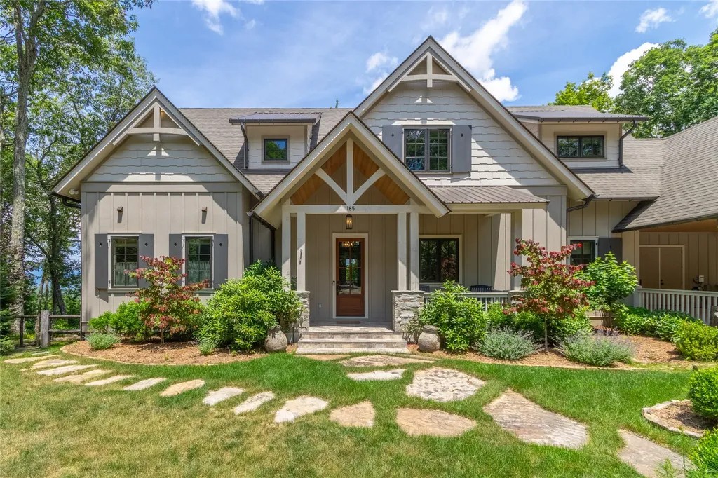 185 Glenridge Road Glenville NC 28736