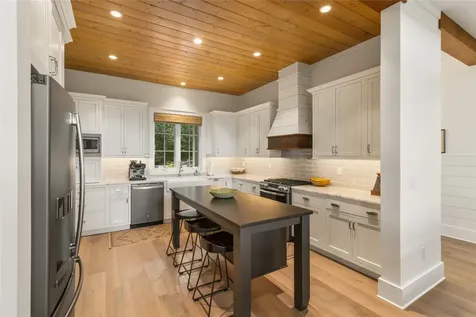 185 Glenridge Road Glenville NC 28736